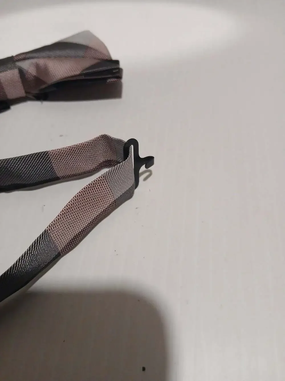 Sparks Fine Goods Plaid Pre-Tied Bow Tie Pink Brown